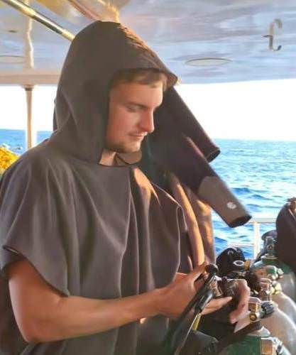 potapac grand divers na palube