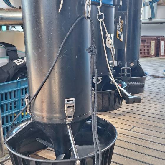 dpv diver safari liveaboard Grand Divers safari scooters