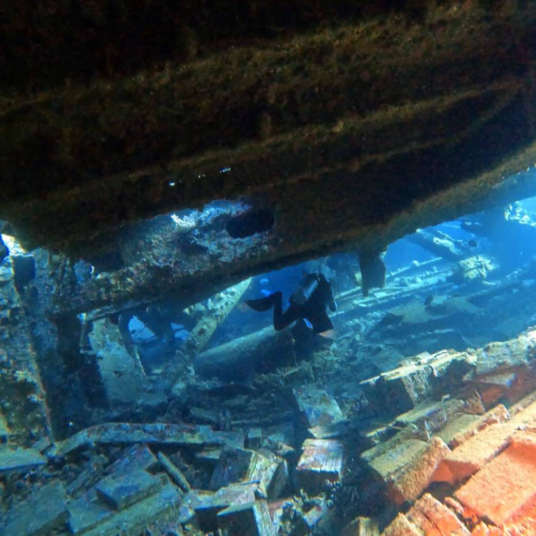 grand divers wreck